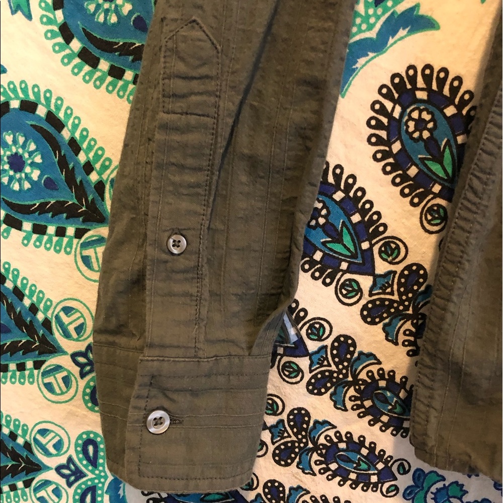 Men’s button down. - Picture 2 of 7